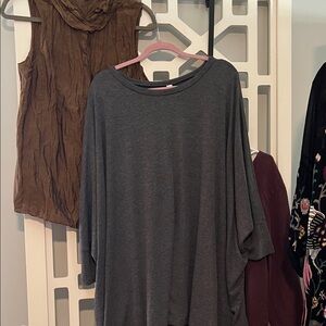 Gray Women's Zenana Outfitters brand Top